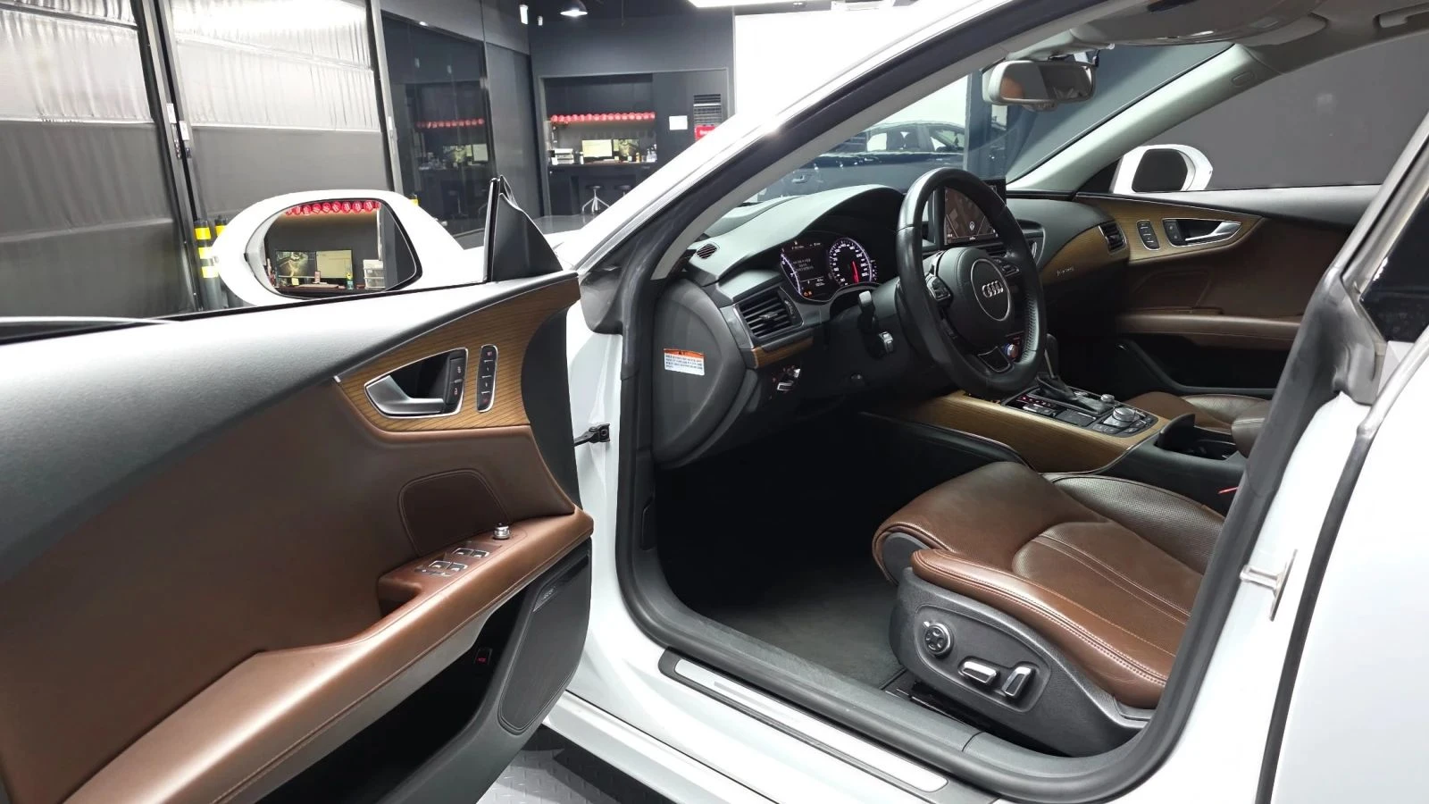 Audi A7, снимка 5 - Автомобили и джипове - 56726814