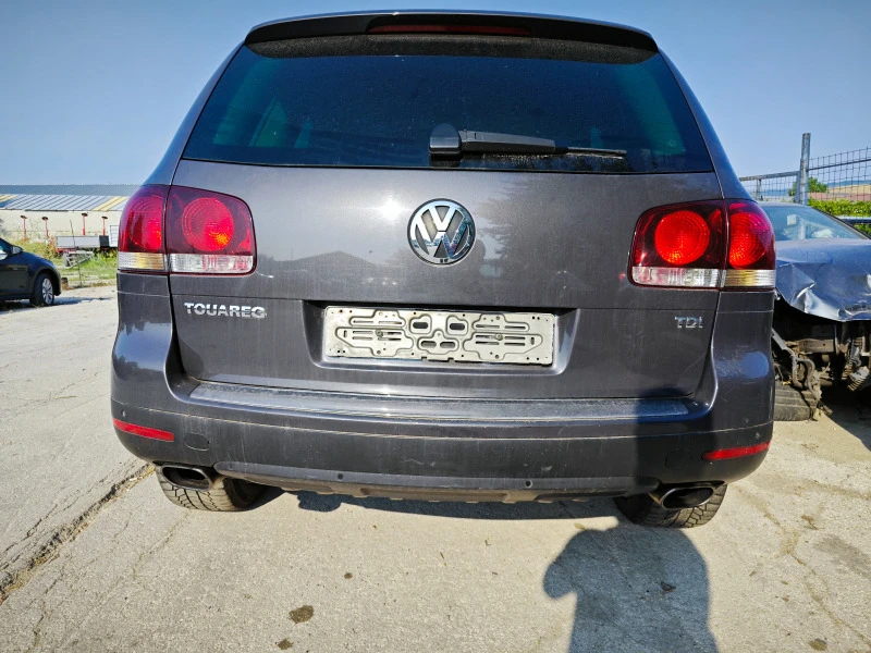 VW Touareg 2.5tdi, снимка 1 - Автомобили и джипове - 46656742