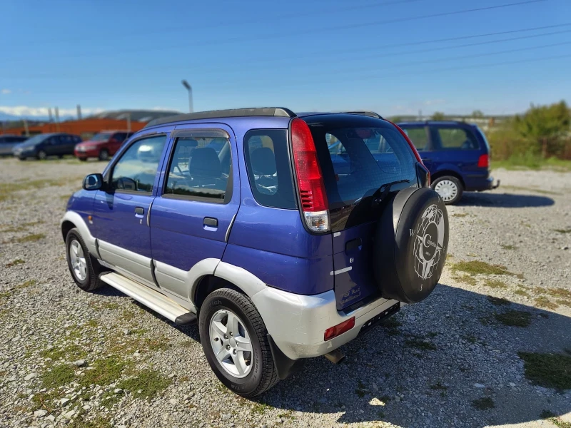 Daihatsu Terios 1.3 - 4х4 + ГАЗ, снимка 5 - Автомобили и джипове - 47408419