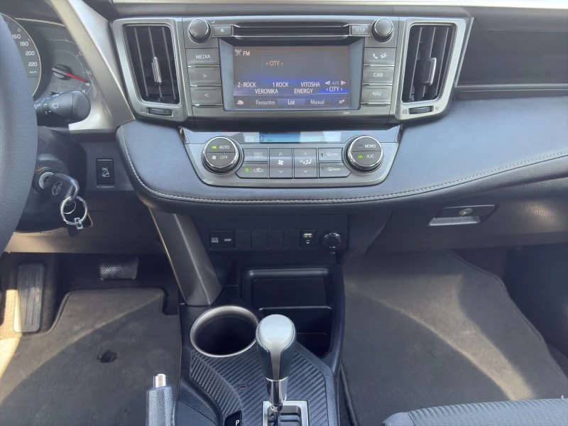 Toyota Rav4 2.2D* AWD* CAMERA* , снимка 10 - Автомобили и джипове - 51363972