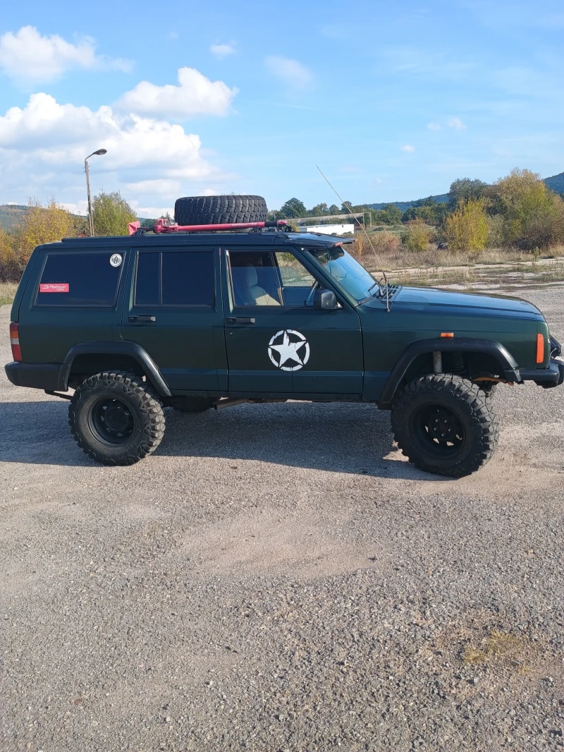 Jeep Cherokee 2.5 TDI , снимка 2 - Автомобили и джипове - 52518389