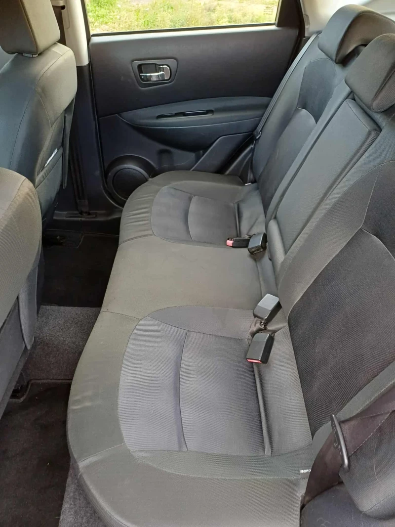 Nissan Qashqai, снимка 6 - Автомобили и джипове - 52569003