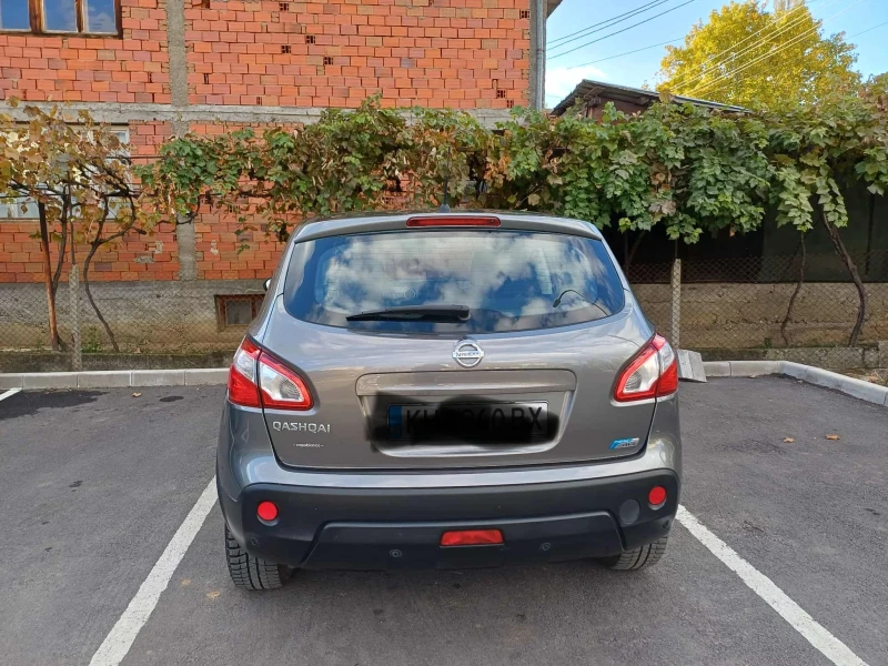 Nissan Qashqai, снимка 3 - Автомобили и джипове - 52569003
