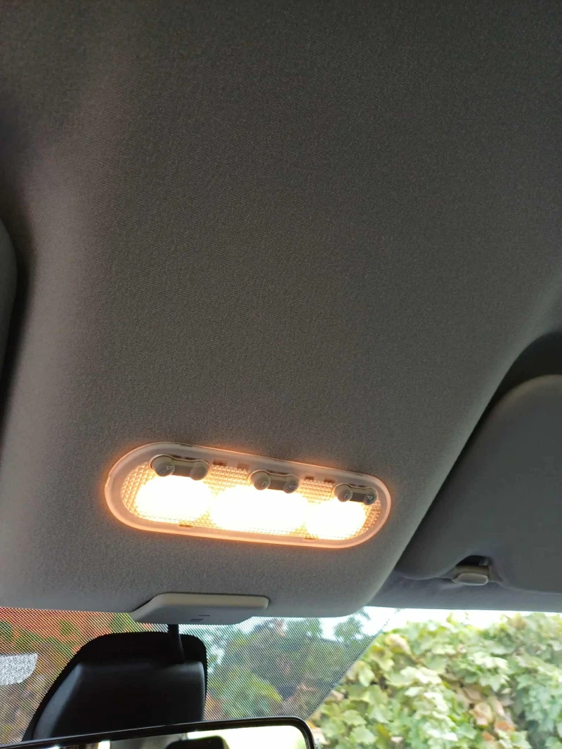 Nissan Qashqai, снимка 14 - Автомобили и джипове - 52569003