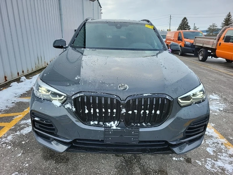 BMW X5 2022 xDrive40i * CARFAX * БЕЗ ПЪРВОНАЧАЛНА ВНОСКА, снимка 2 - Автомобили и джипове - 52774641
