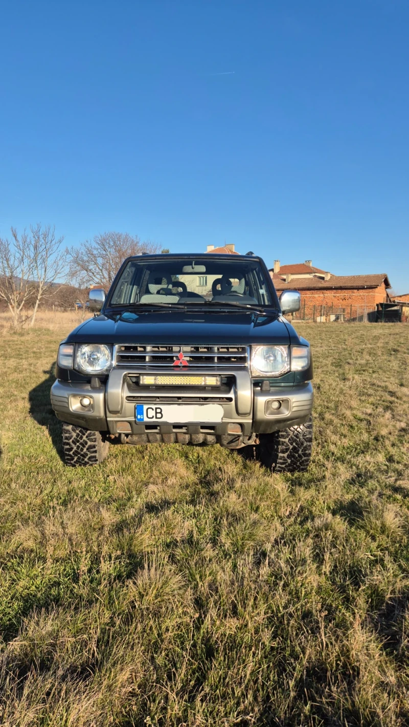Mitsubishi Pajero, снимка 2 - Автомобили и джипове - 53132945