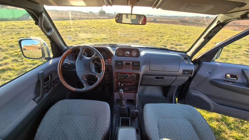 Mitsubishi Pajero, снимка 11 - Автомобили и джипове - 53132945