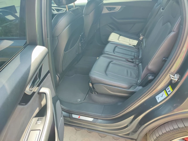 Audi SQ7, снимка 13 - Автомобили и джипове - 53183277