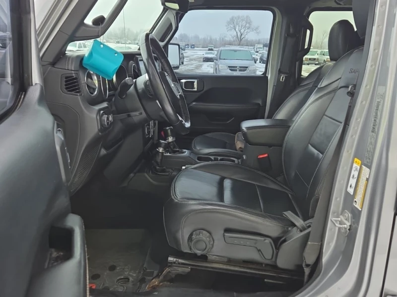 Jeep Wrangler * SAHARA * CARFAX * ФИНАНСИРАНЕ , снимка 5 - Автомобили и джипове - 53264088