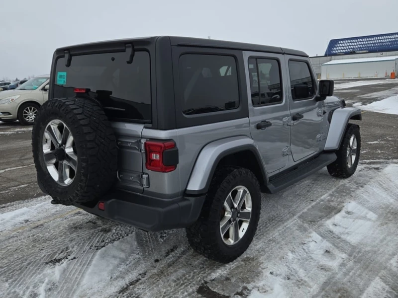 Jeep Wrangler * SAHARA * CARFAX * ФИНАНСИРАНЕ , снимка 3 - Автомобили и джипове - 53264088