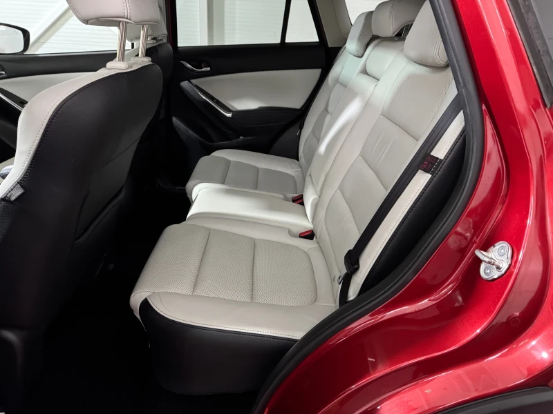 Mazda CX-5 2.2 D 4WD EXCEED - FULL OPTIONAL - 94.000 km!, снимка 15 - Автомобили и джипове - 53394380