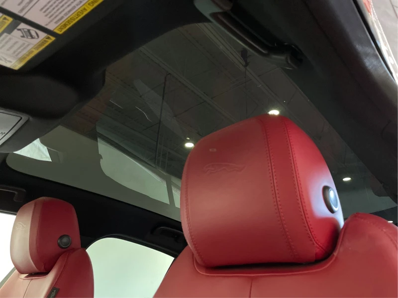 Jaguar I-Pace HSE AWD* Apple CarPlay* Android auto* Premium audi, снимка 16 - Автомобили и джипове - 53599449