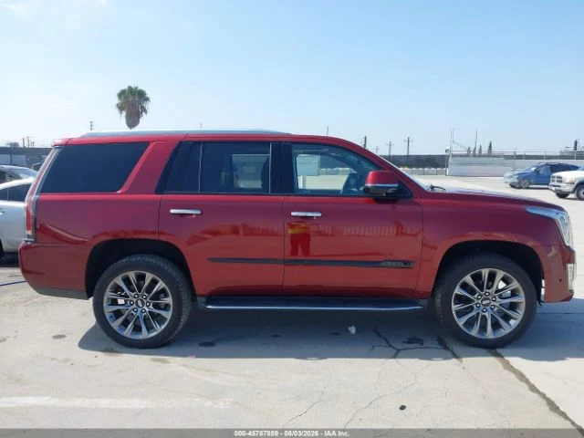 Cadillac Escalade LUXURY* ПОДГРЕВ* ОБДУХВАНЕ* ШИБИДАХ* LED* , снимка 12 - Автомобили и джипове - 55587158