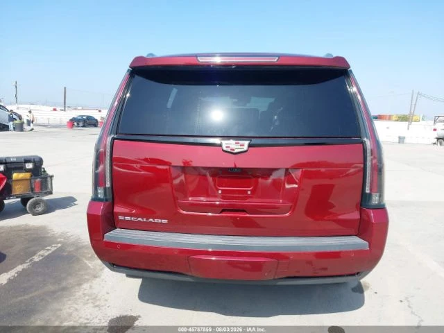 Cadillac Escalade LUXURY* ПОДГРЕВ* ОБДУХВАНЕ* ШИБИДАХ* LED* , снимка 15 - Автомобили и джипове - 55587158