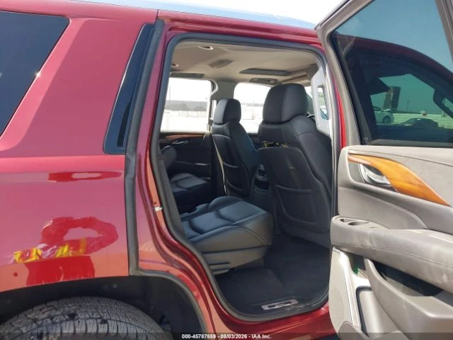 Cadillac Escalade LUXURY* ПОДГРЕВ* ОБДУХВАНЕ* ШИБИДАХ* LED* , снимка 8 - Автомобили и джипове - 55587158