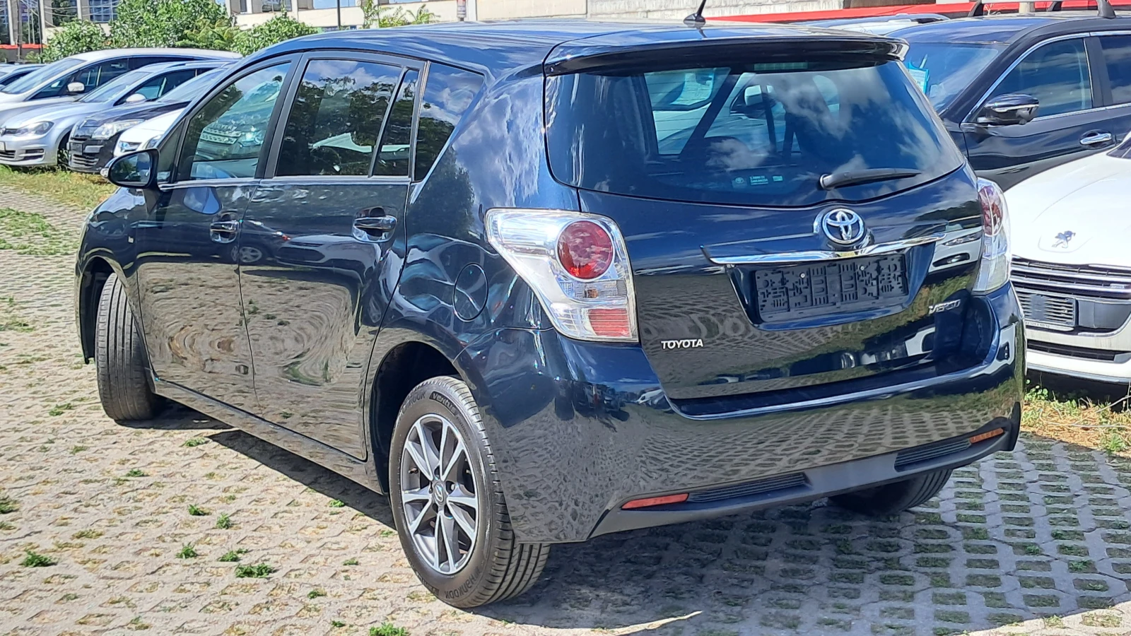 Toyota Verso ���� �� ������������ 7-����� ���� ���� ������ ���� | Mobile.bg � ����������� 4