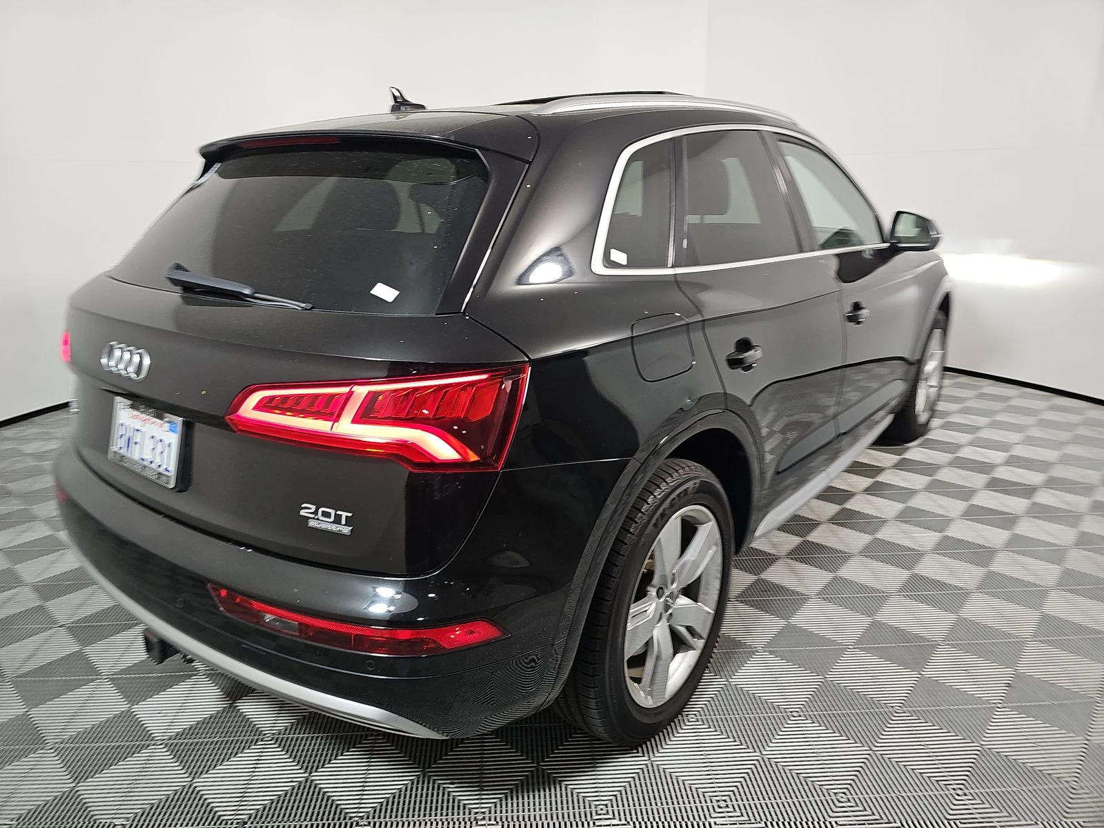 Audi Q5 MATRIX* DIGITAL* B&O* KEYLESS* PANO* КАМЕРА* ПАМЕТ - изображение 6