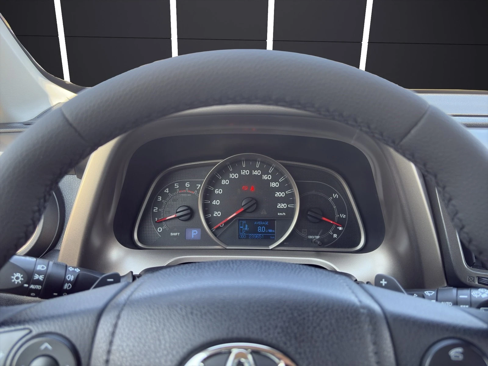 Toyota Rav4 2.2D* AWD* CAMERA*  - изображение 9