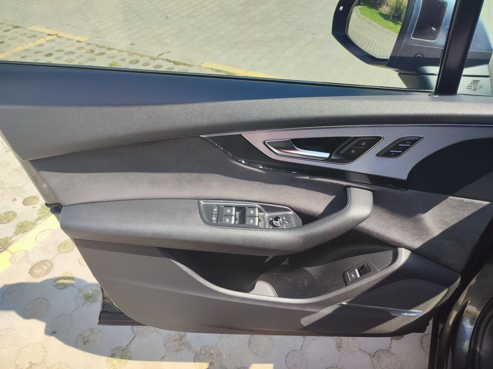 Audi SQ7  - изображение 8