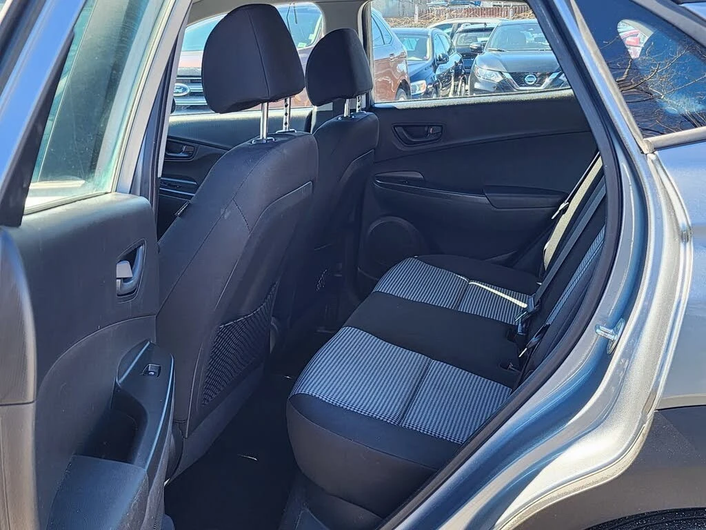 Hyundai Kona Preferred * No Accidents * АвтоКредит * ЦЕНА ДО БГ, снимка 16 - Автомобили и джипове - 55514881