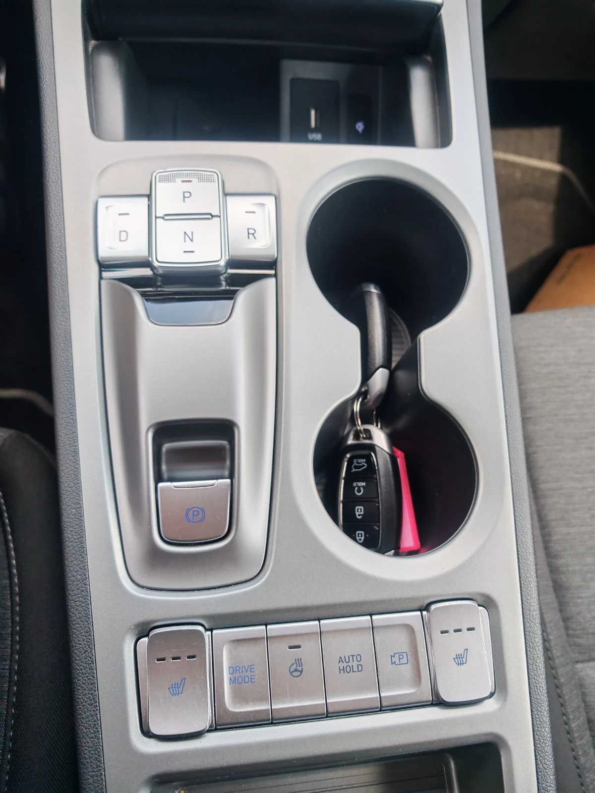 Hyundai Kona 64KWh/PRIME/ГАРАНЦИЯ/SOH100%/BLUELINK/2022г., снимка 12 - Автомобили и джипове - 55655623