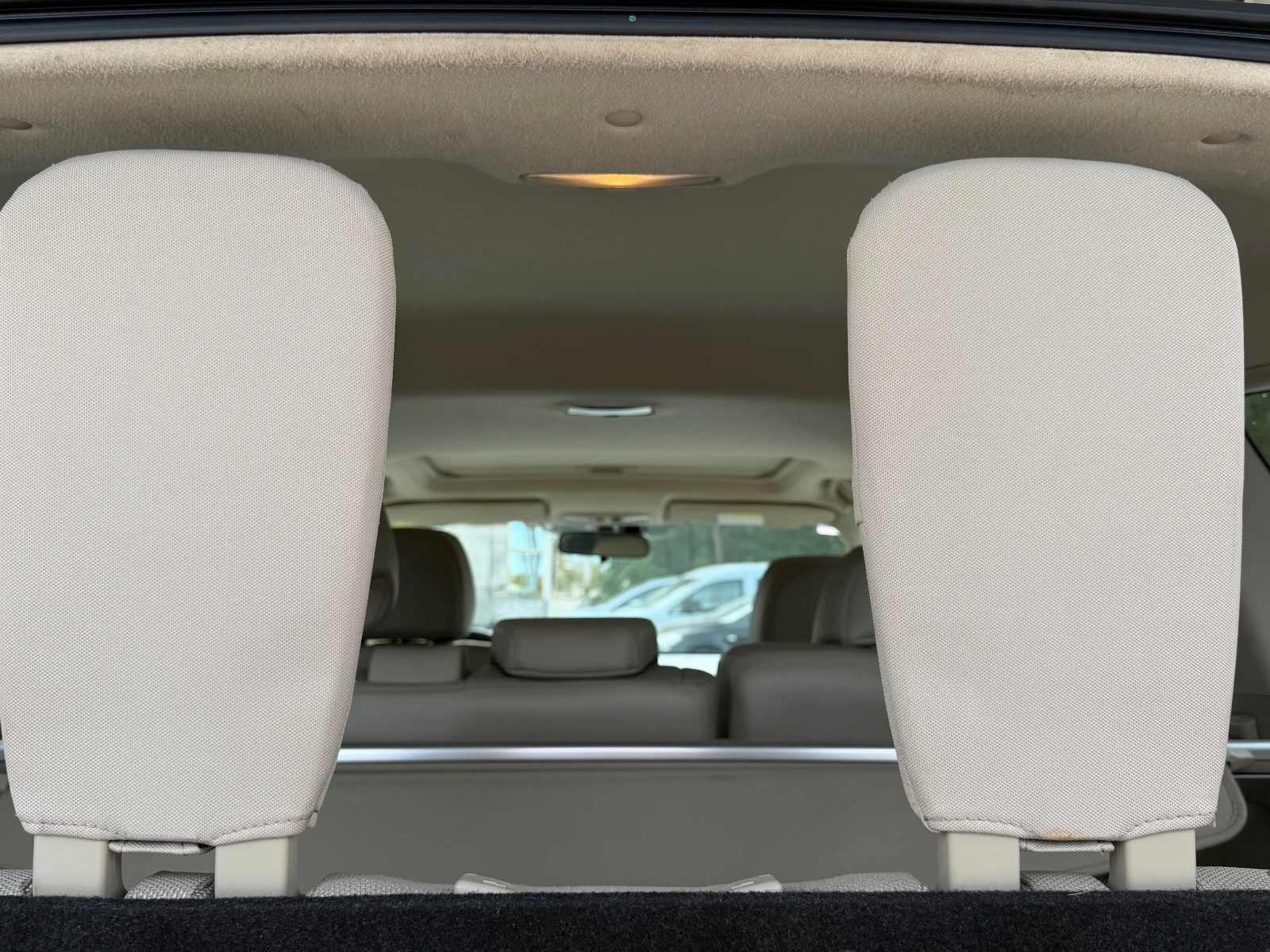 Mitsubishi Outlander 2.4/уникат, снимка 6 - Автомобили и джипове - 56643268