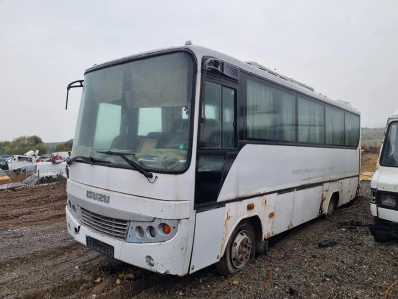 Isuzu Midi, снимка 2 - Бусове и автобуси - 34674255