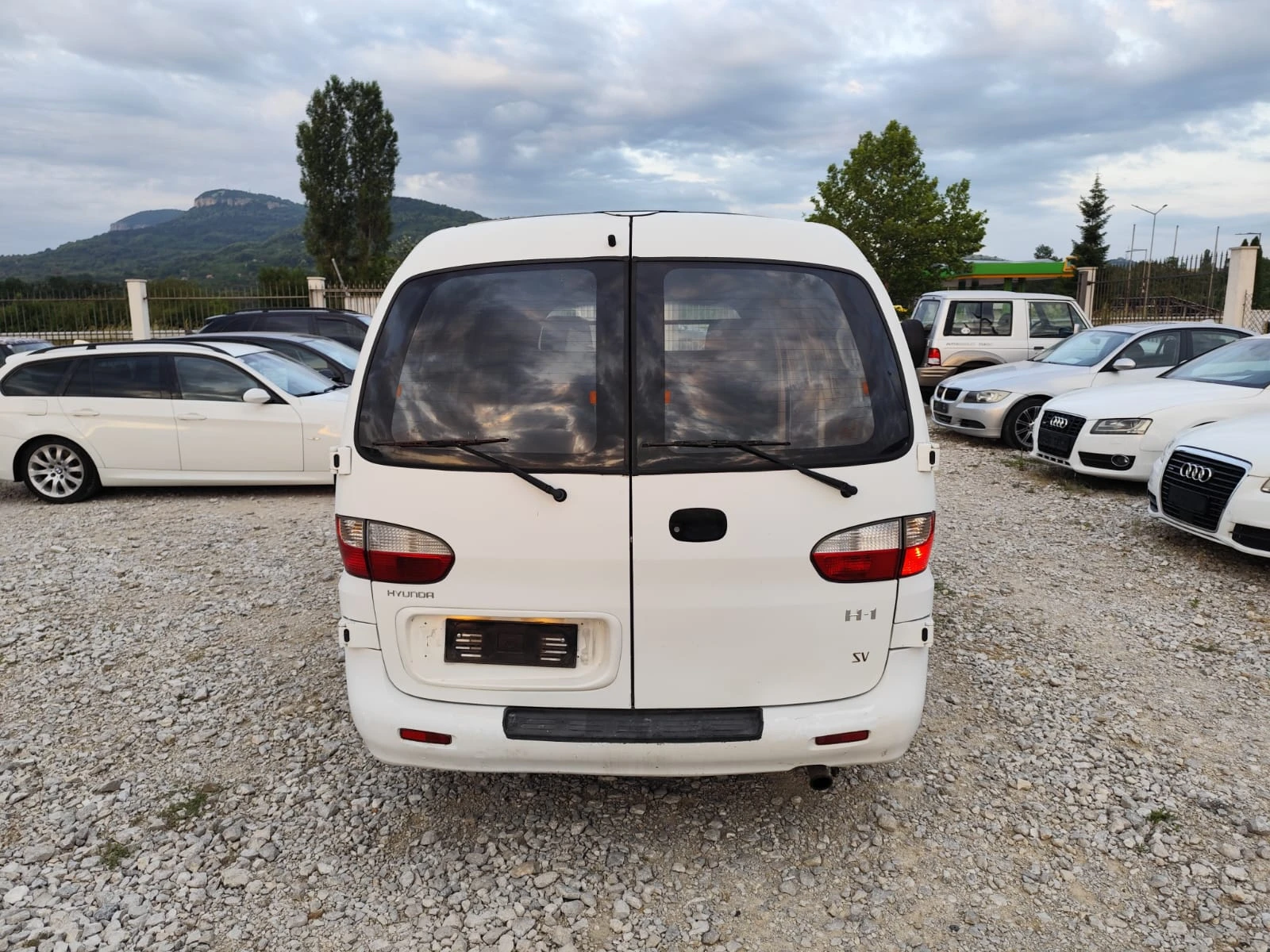 Hyundai H1 2.5 дизел Италия Реални километра - изображение 7