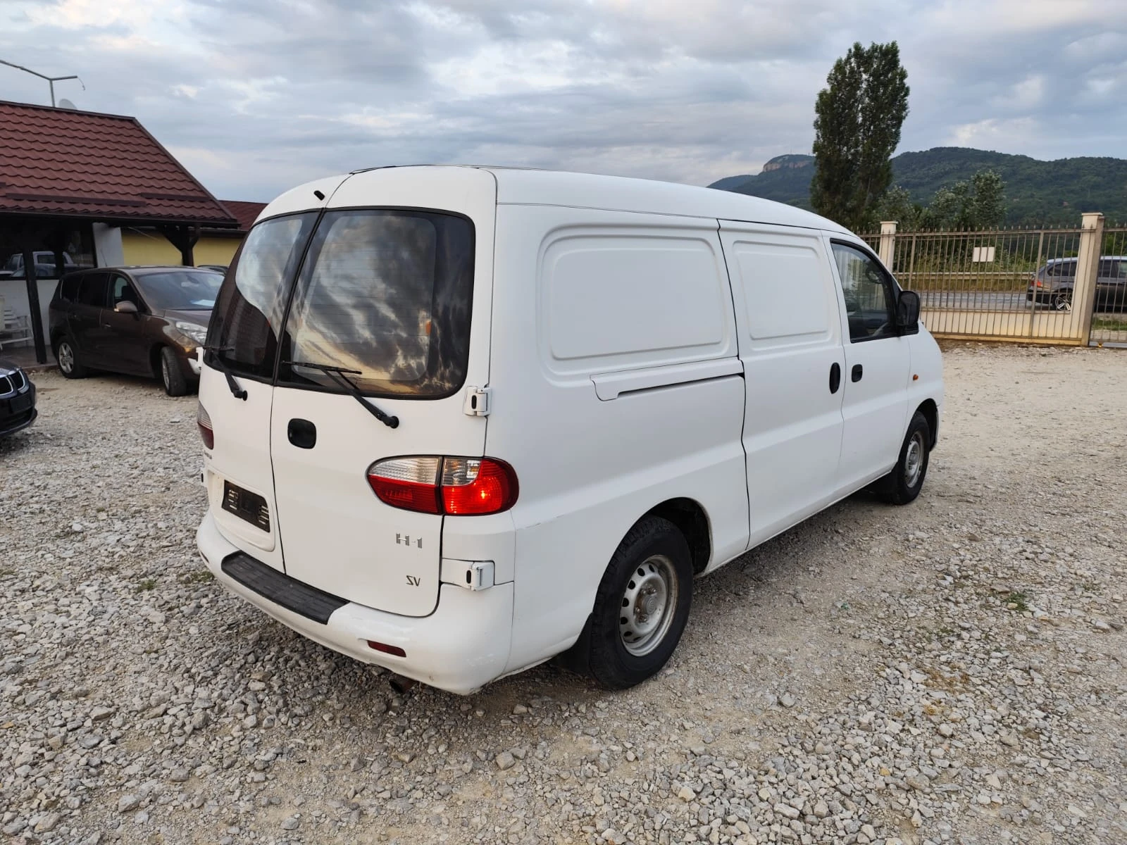 Hyundai H1 2.5 дизел Италия Реални километра - изображение 6