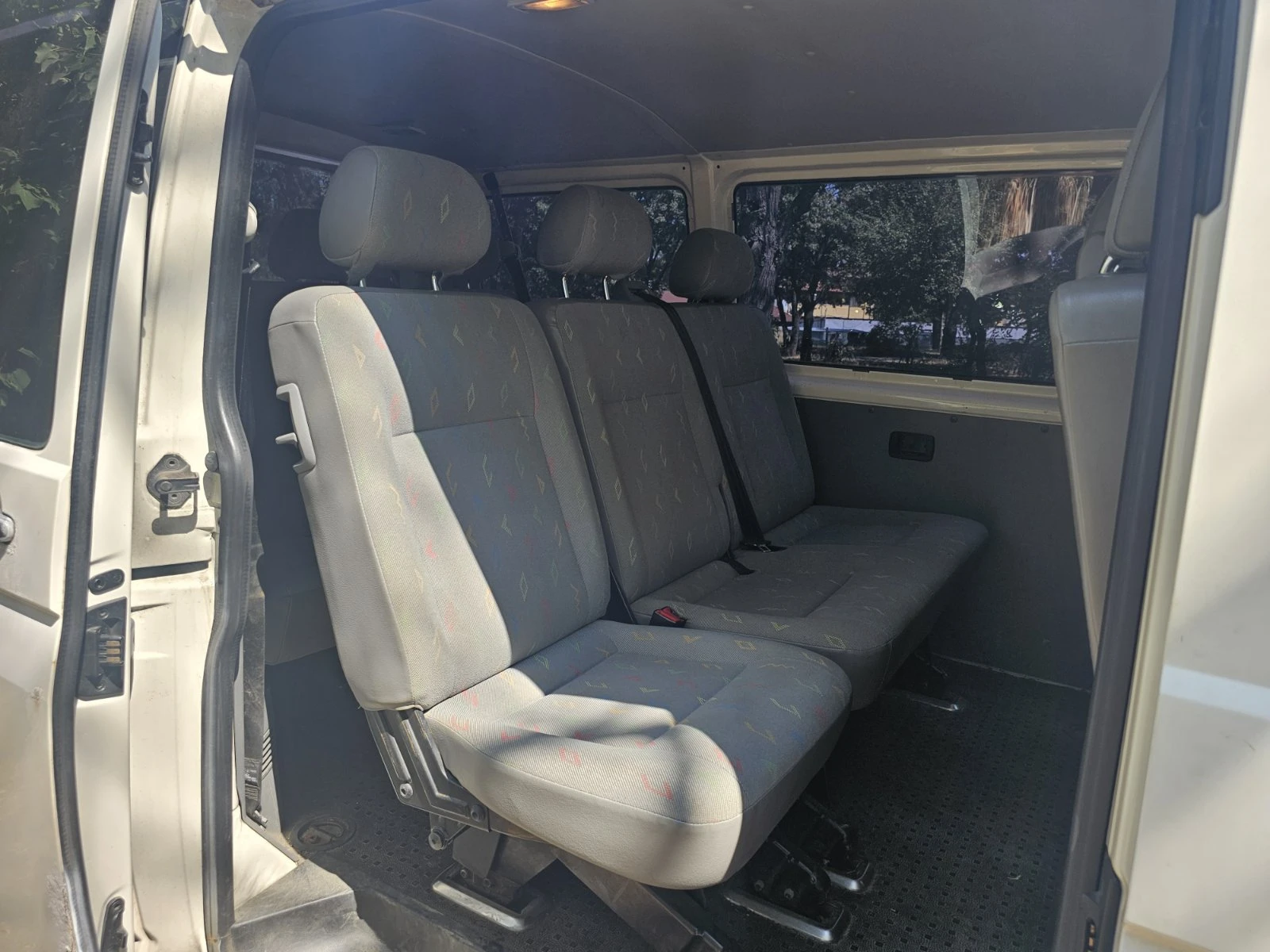 VW T5 1.9 TRANSPORTER 9M - изображение 8