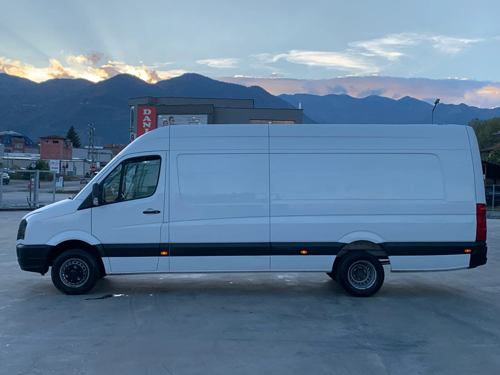 VW Crafter 2.0TDI.XXL.Maxi+ .Клима.Много хубав.Лизинг!!! - изображение 7