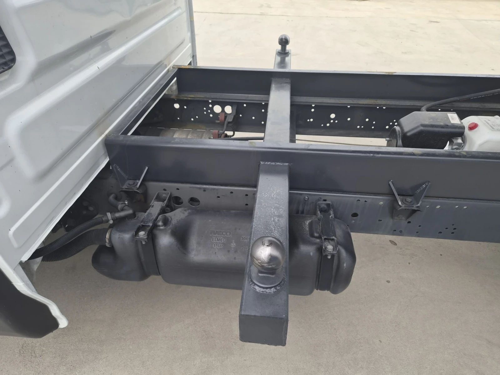 Iveco Daily 35-130k.s 3.5tona, vnos ITALIA 3.80DALGO, снимка 6 - Бусове и автобуси - 54458651