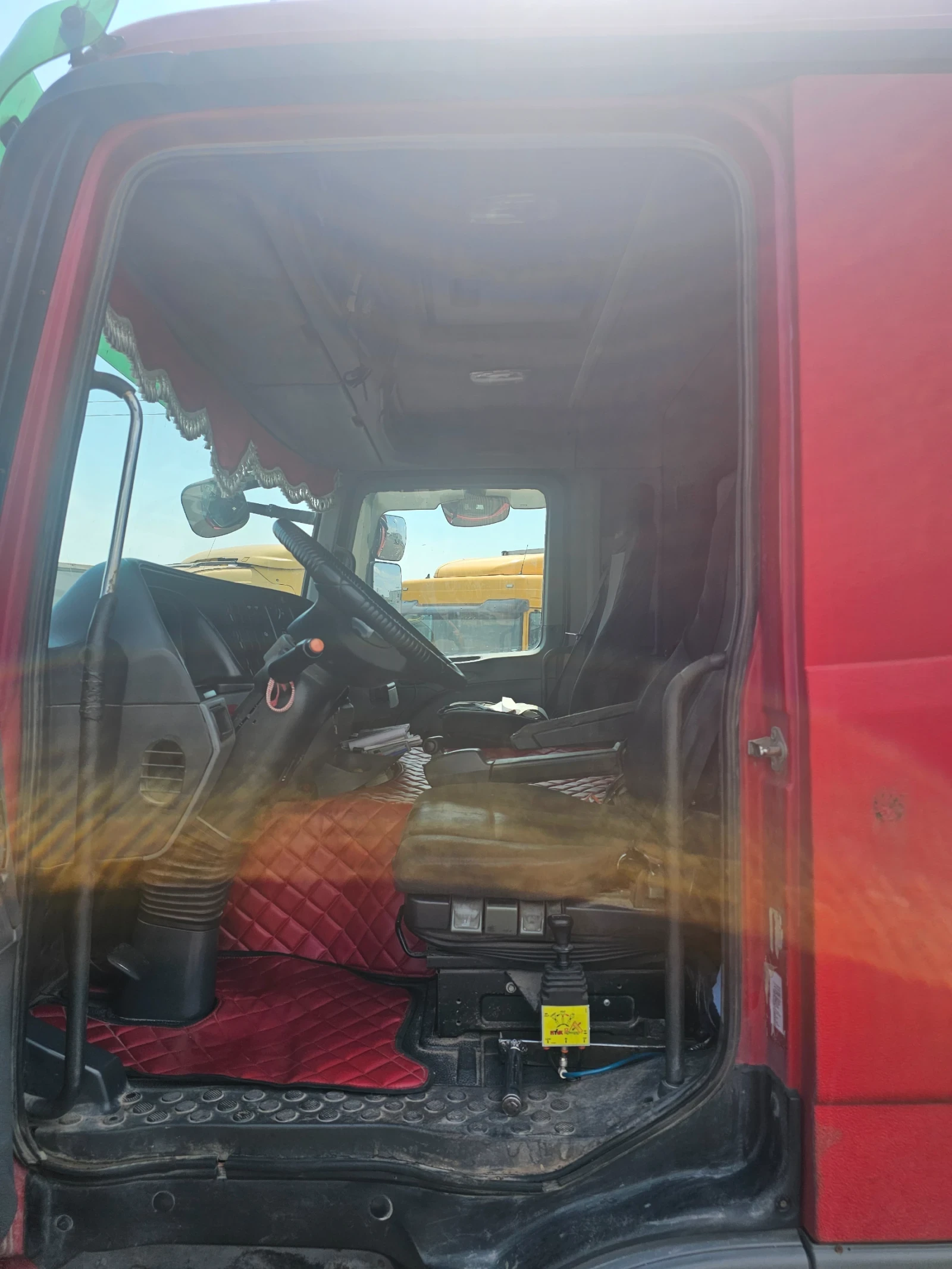 Mercedes-Benz Actros САМОСВАЛ 4141 - изображение 8