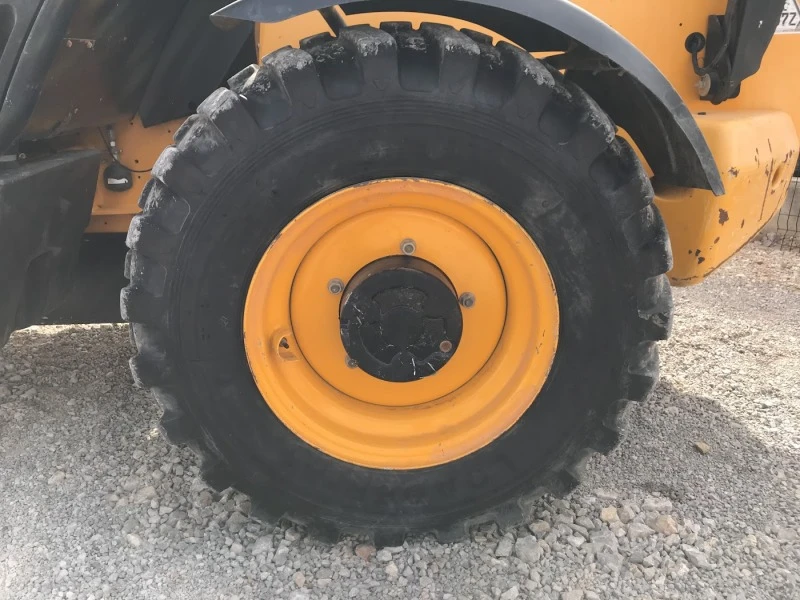 Телескопични товарачи JCB 540-140 - 14м., снимка 12 - Индустриална техника - 45072047