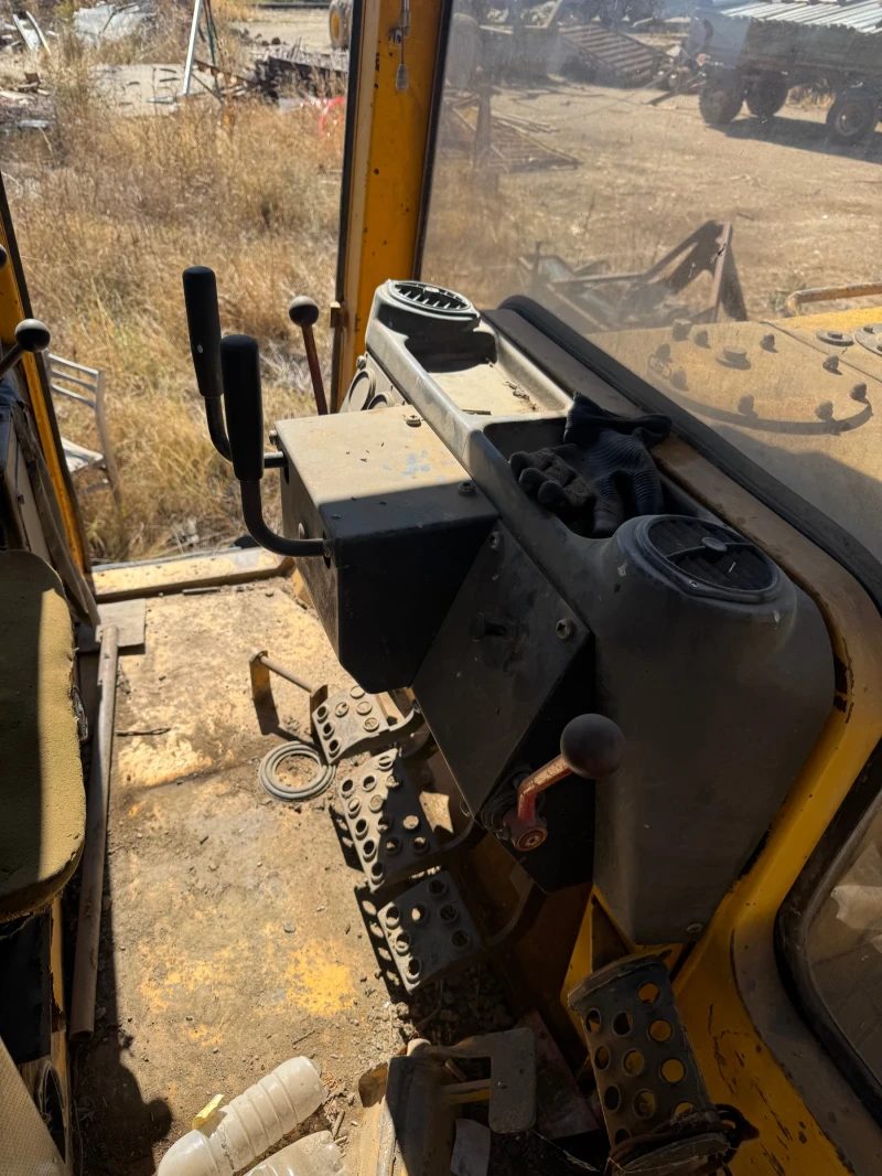 Булдозер Друга HANOMAG BAUMASCHINEN, снимка 6 - Индустриална техника - 52449973