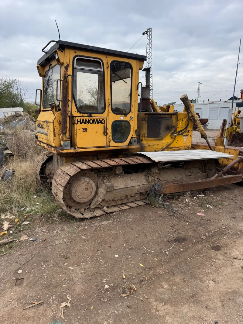 Булдозер Друга HANOMAG BAUMASCHINEN, снимка 8 - Индустриална техника - 52449973