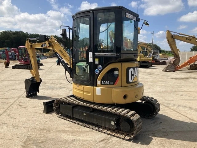Багер Cat 303CCR - ОЧАКВАН 18.12.2026!!!, снимка 3 - Индустриална техника - 55730323