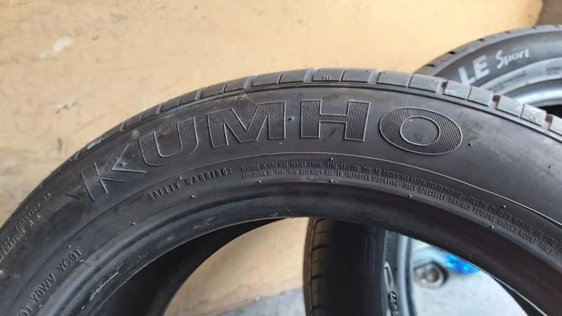 Гуми Летни 235/50R18, снимка 4 - Гуми и джанти - 28771166