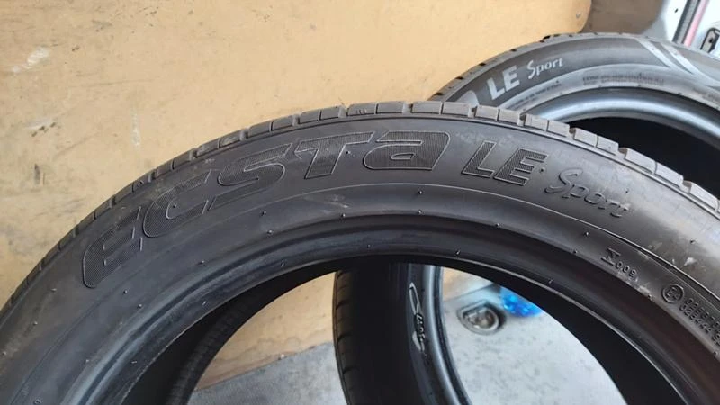 Гуми Летни 235/50R18, снимка 5 - Гуми и джанти - 28771166