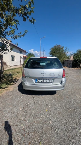 Opel Astra H, снимка 3