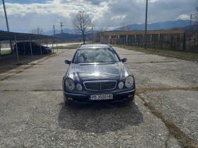 Mercedes-Benz E 220, снимка 1