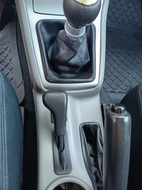 Subaru Forester 2.0 i  | Mobile.bg    10