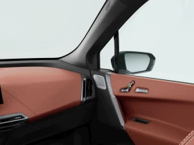 BMW iX xDrive45 - 84363 € / 164999.69 лв. - 97079730 11