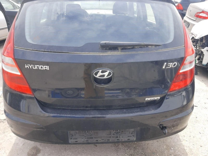 Hyundai I30 1.6CRDI, D4FB, снимка 6 - Автомобили и джипове - 47280886