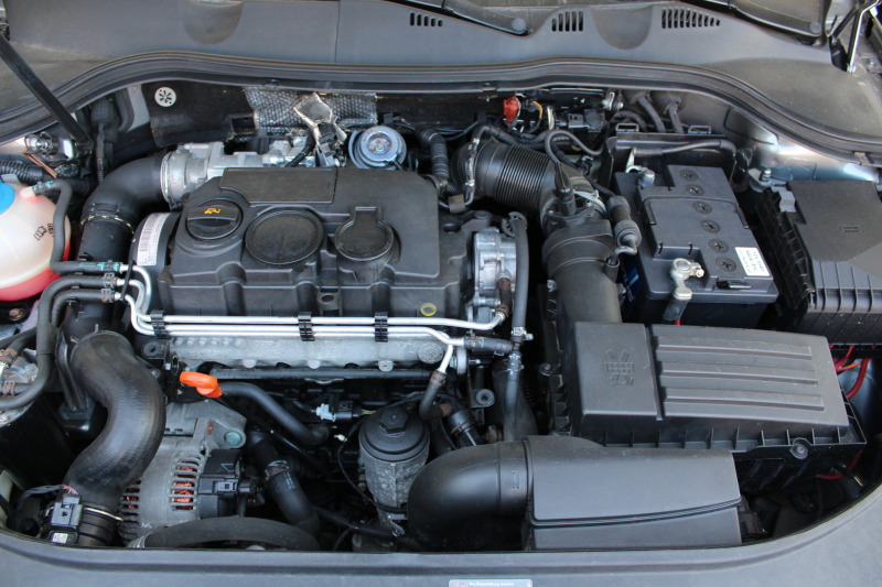 VW Passat 2.0TDI 4х4 , снимка 10 - Автомобили и джипове - 46426860