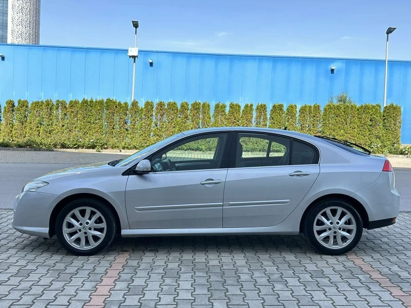 Renault Laguna  2.0 i-140к.* TOP FULL* ШВЕЙЦАРИЯ, снимка 7 - Автомобили и джипове - 46597111