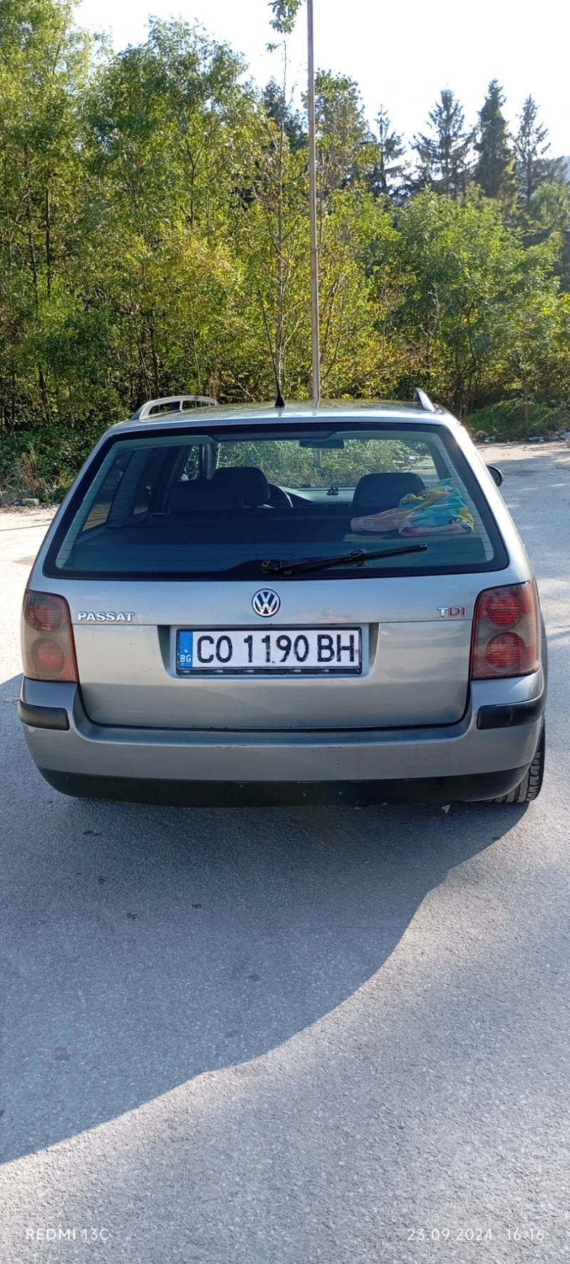 VW Passat, снимка 3 - Автомобили и джипове - 47333755