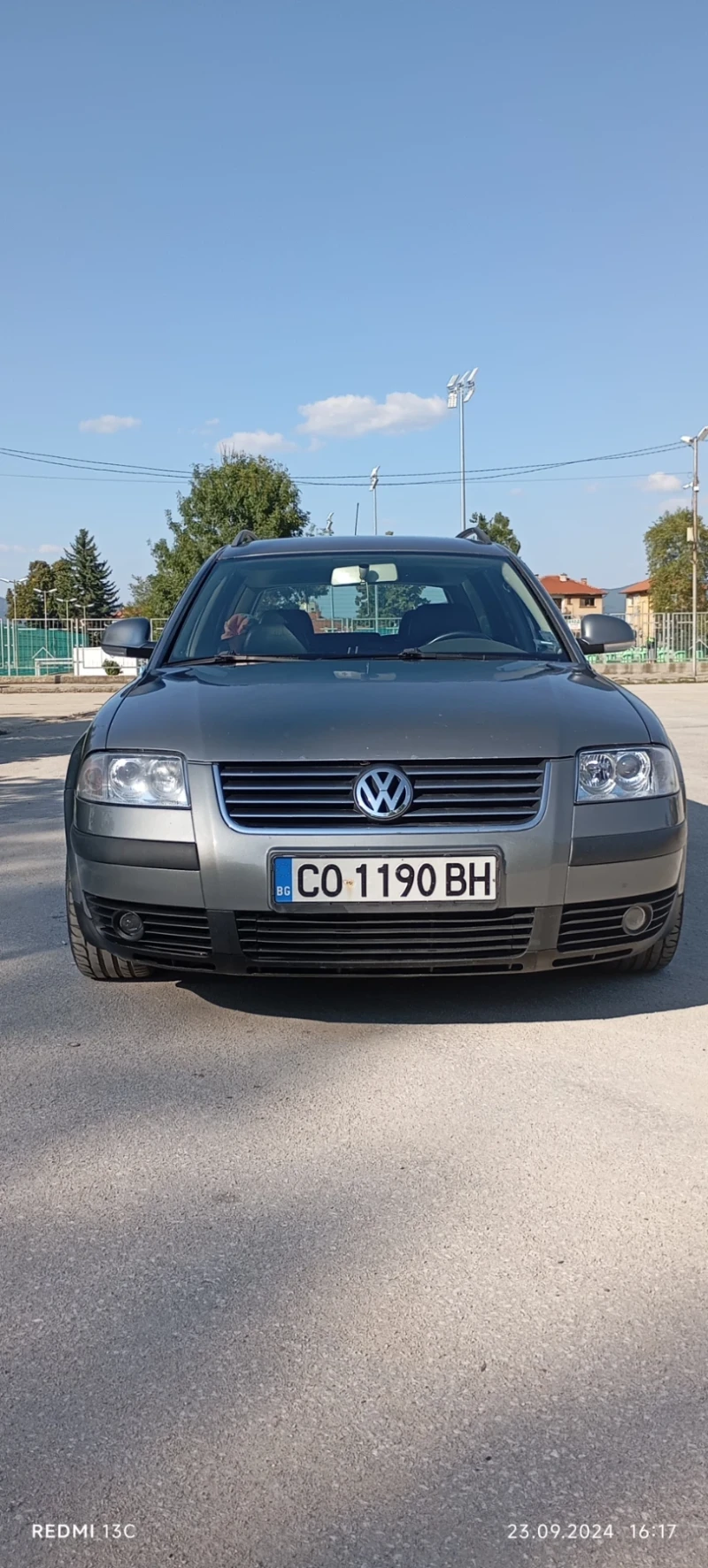 VW Passat, снимка 1 - Автомобили и джипове - 47333755