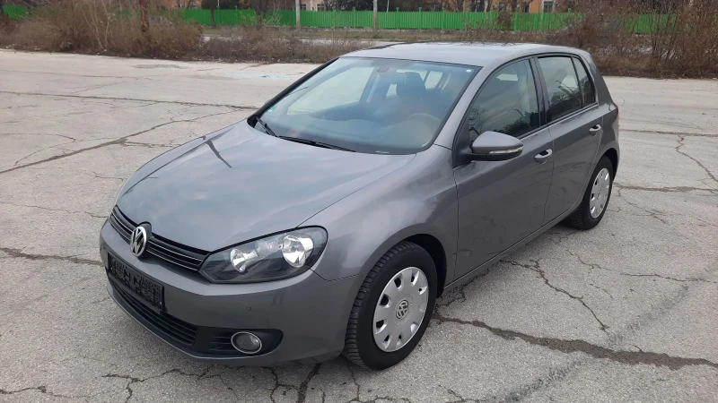 VW Golf 1.4i , снимка 9 - Автомобили и джипове - 48119715