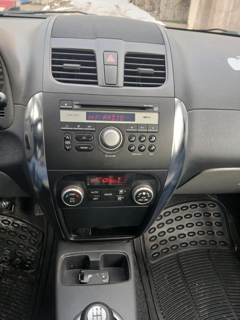 Suzuki SX4 1.6 i 4x4, снимка 10 - Автомобили и джипове - 48716667